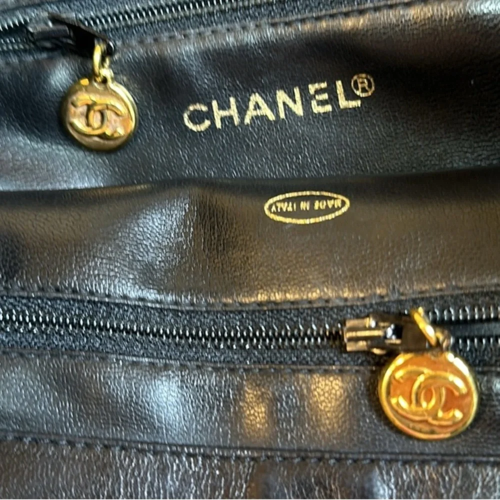 CHANEL CC Calfskin Shoulder Bucket Bag 24K Goldplated.